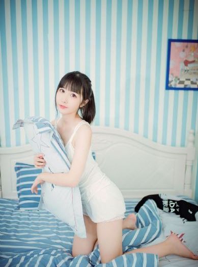 亚洲精品中文字幕制服丝袜_BD英语免费高清观看