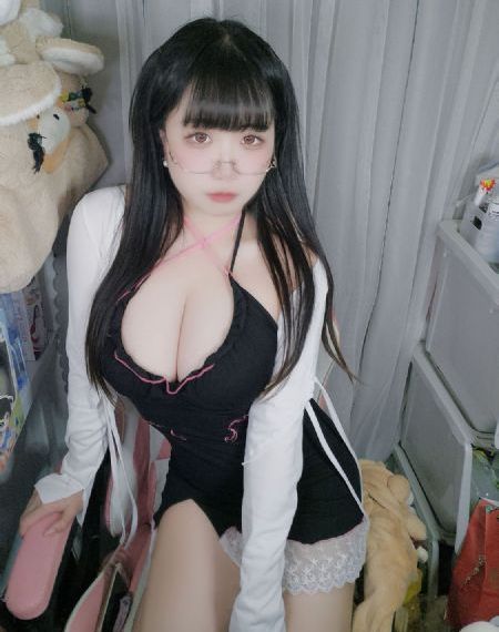 国产精品久久久久免费A∨大胸_720高清视频播放