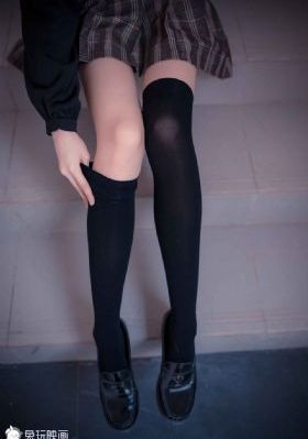 国产美女天天干人人撸_HD高清在线
