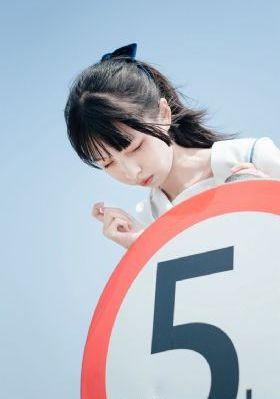 久久综合国产中文字幕_蓝光高清视频观看