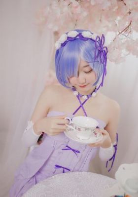 少妇被粗大猛烈进出免费视频_BD英语高清视频观看