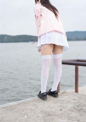 精品小县城洗浴裸体歌舞_720在线观看高清