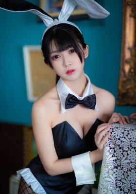 亚洲欧洲日韩综合一区在线_720电视剧在线观看